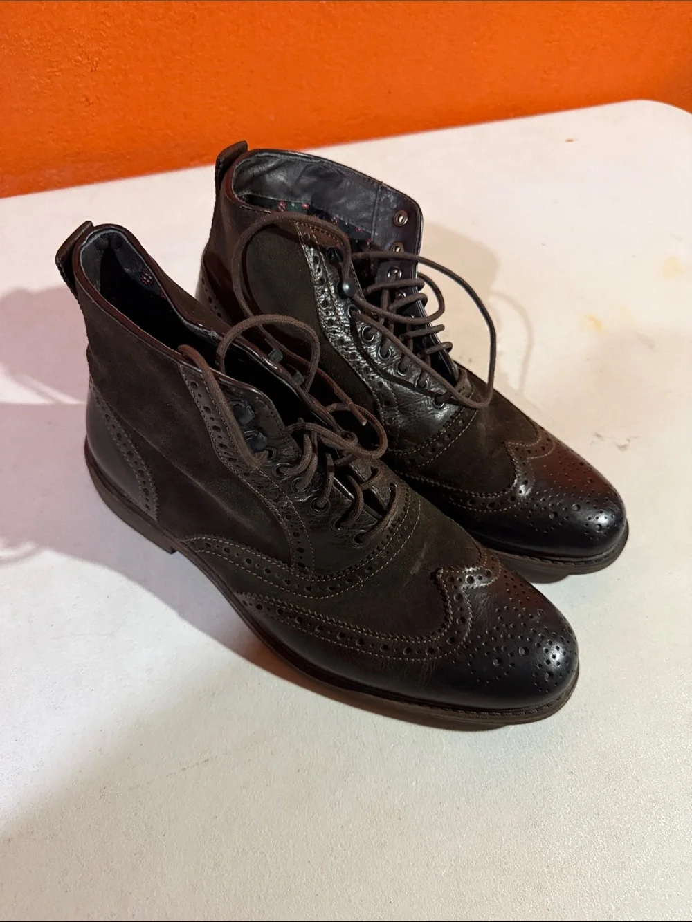 Men's Dark Brown Leather Wingtip Chukka Boots - Lace-Up
